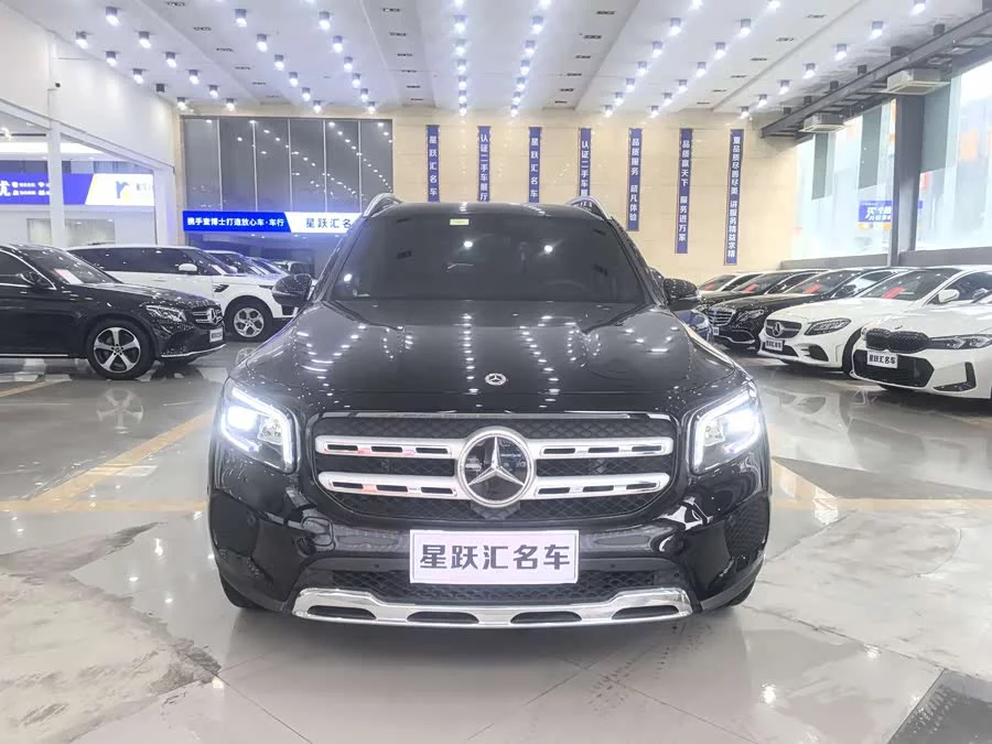 Mercedes Benz GLB