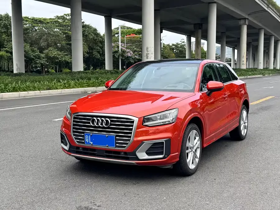 Audi Q2L