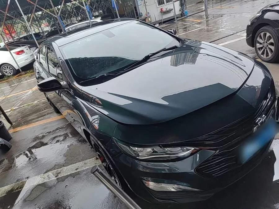 Chevrolet Malibu XL