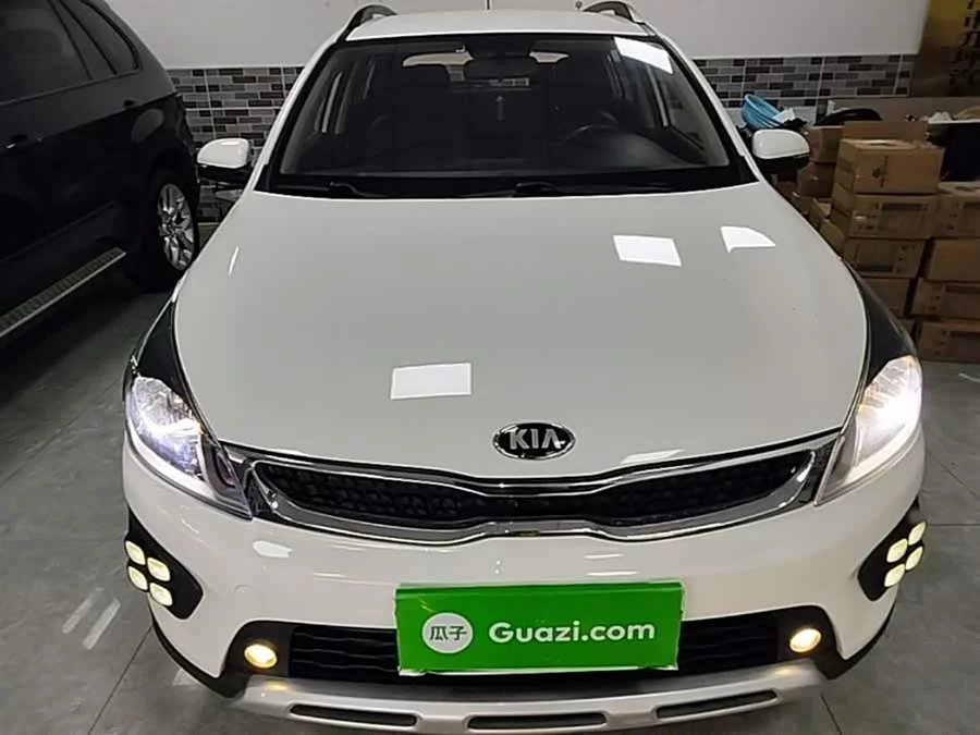 Kia KX CROSS