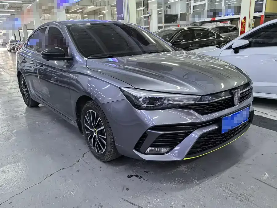 Roewe i5