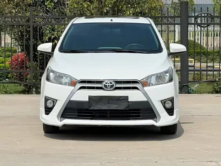 Toyota YARiS L