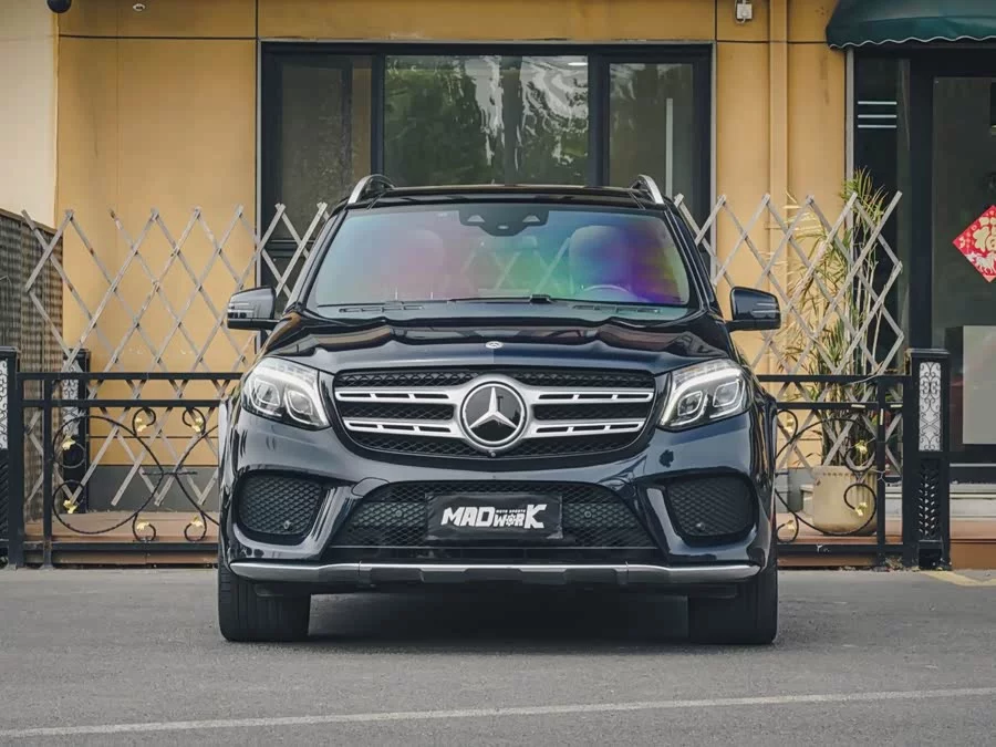Mercedes Benz GLS