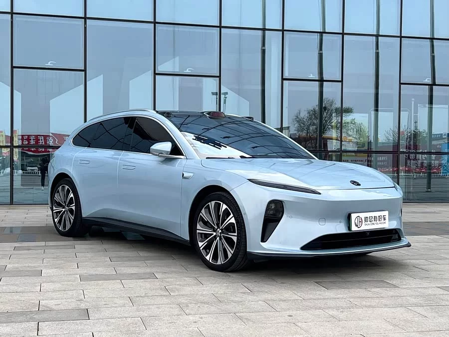 NIO ET5T