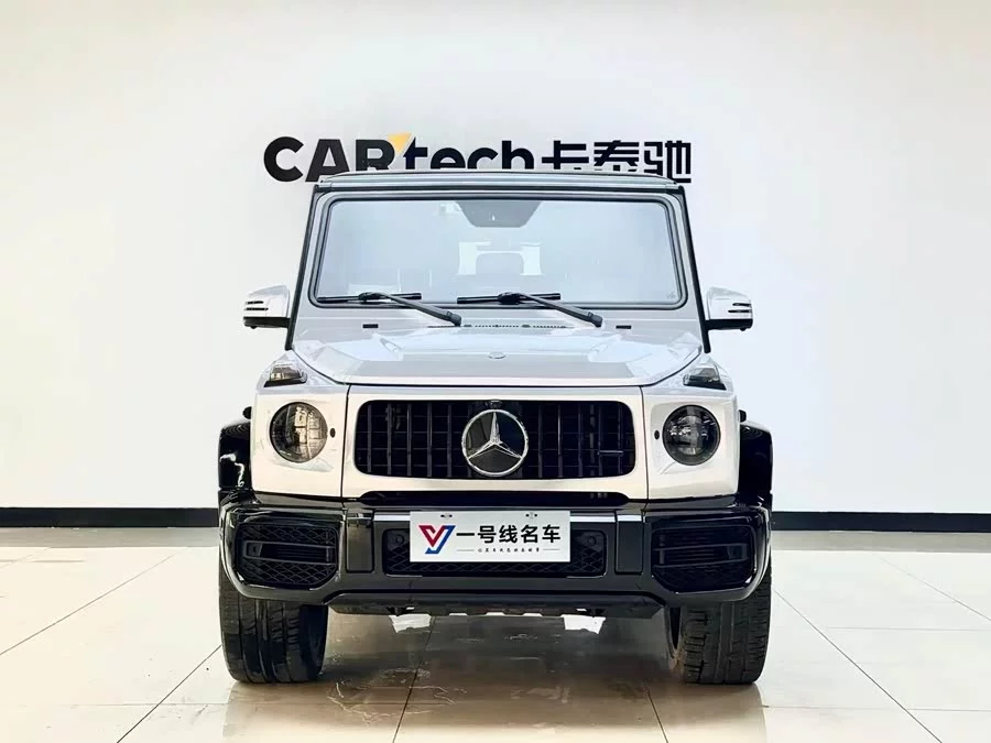 Mercedes Benz G-rated