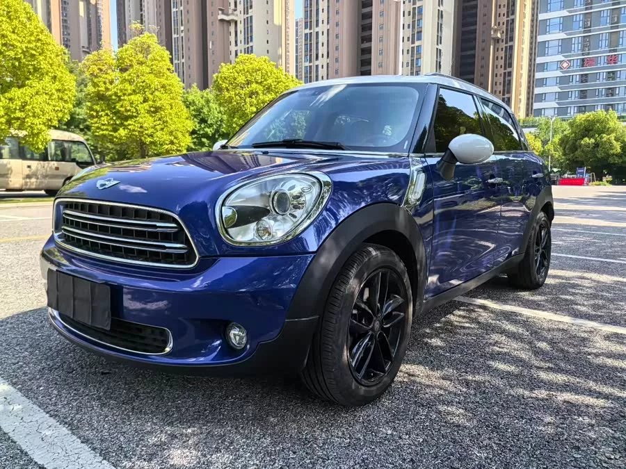 MINI COUNTRYMAN