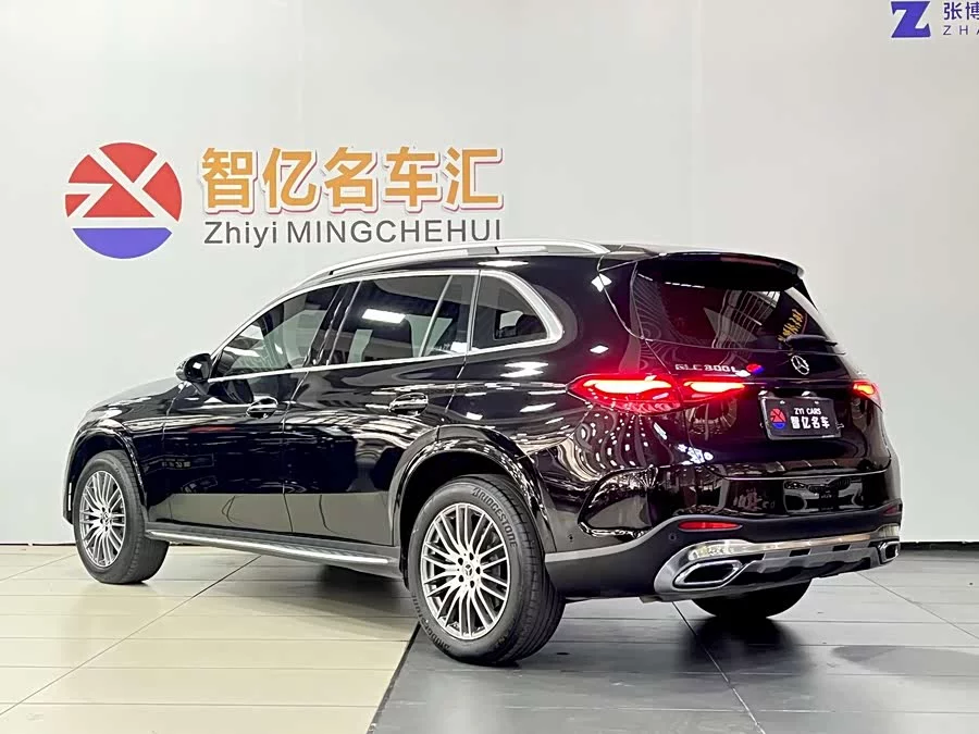 Mercedes Benz GLC