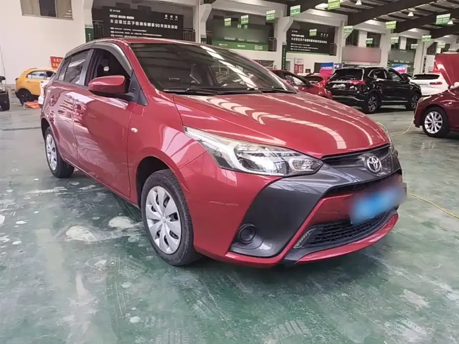 Toyota YARiS L