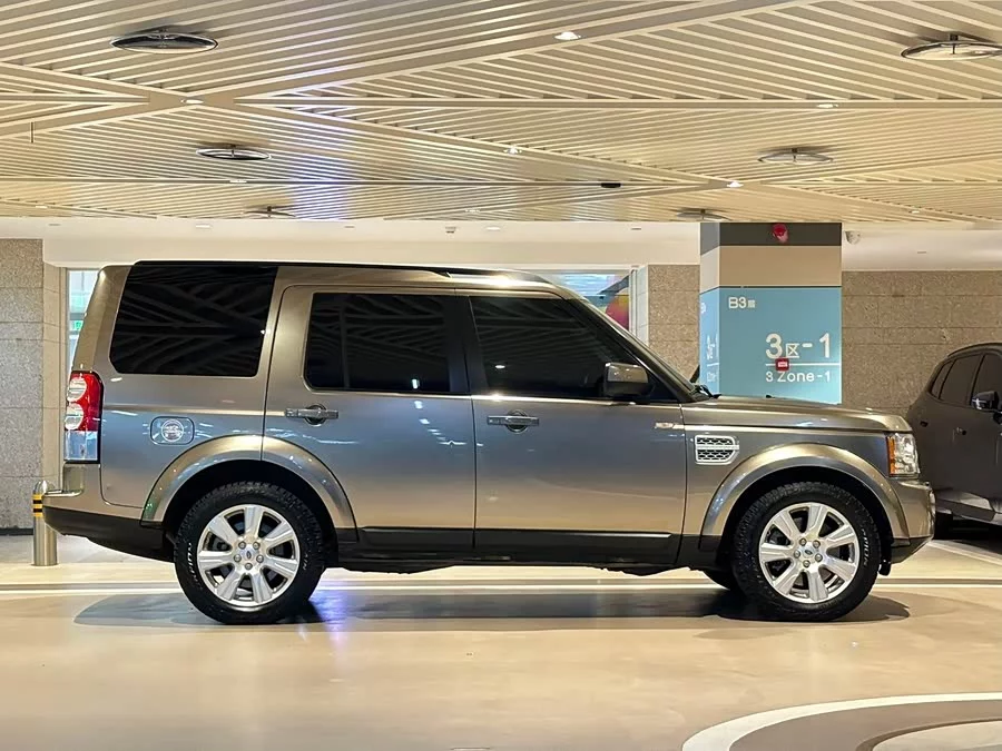 Land Rover finds