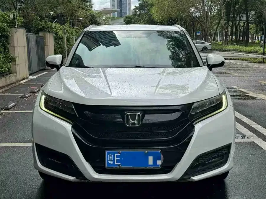 Honda UR-V