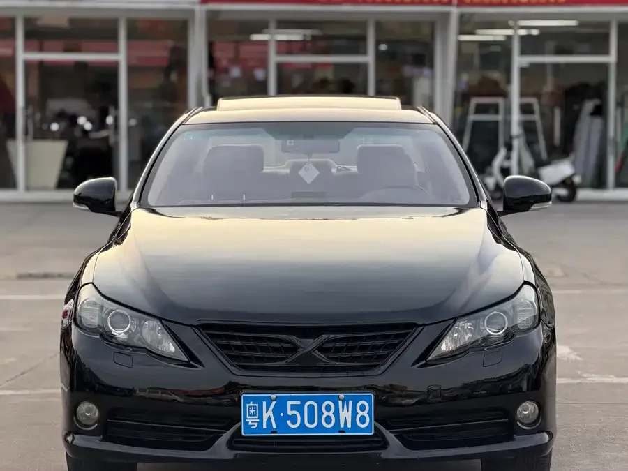 Toyota Reiz