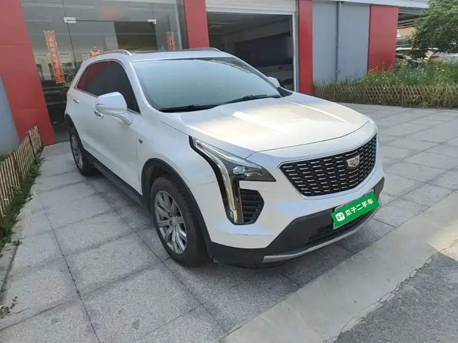 Cadillac XT4