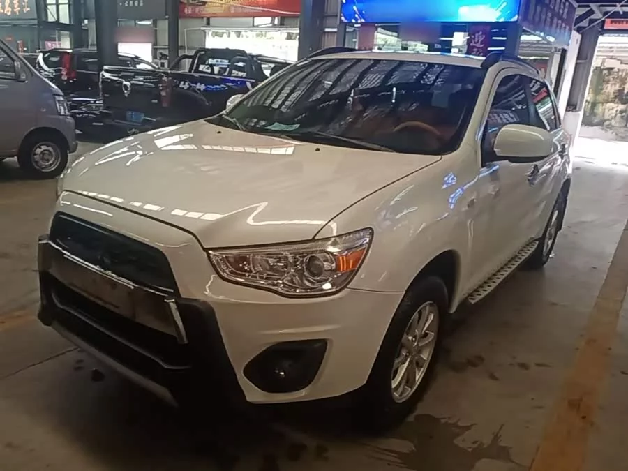 Mitsubishi ASX