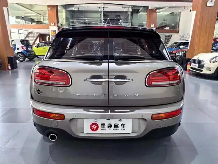 MINI CLUBMAN