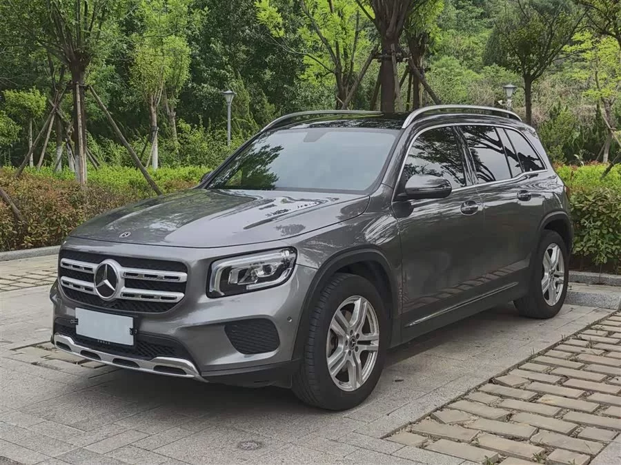 Mercedes Benz GLB
