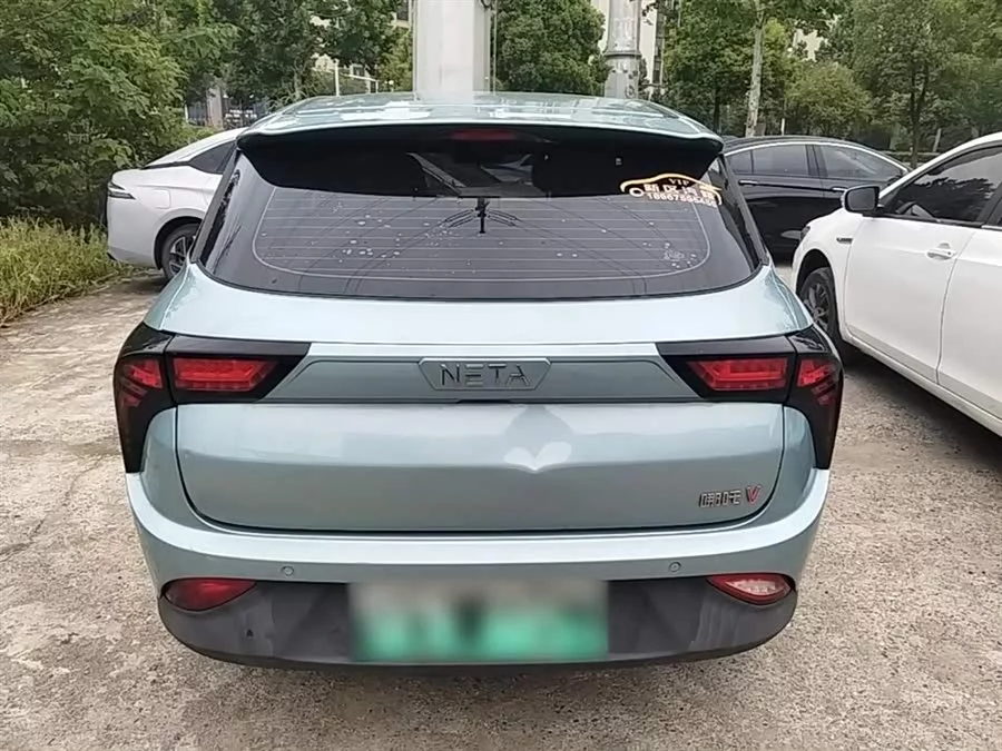 NETA Nezha V