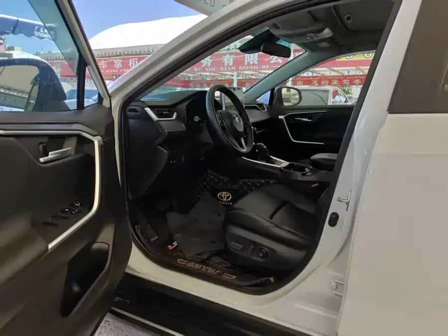 Toyota Wildlander
