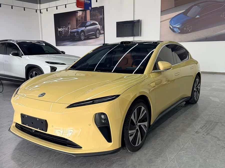 NIO ET5T