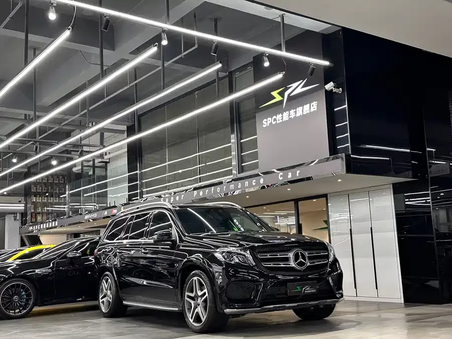 Mercedes Benz GLS