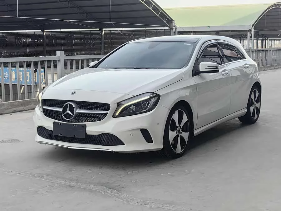 Mercedes-Benz Grade A