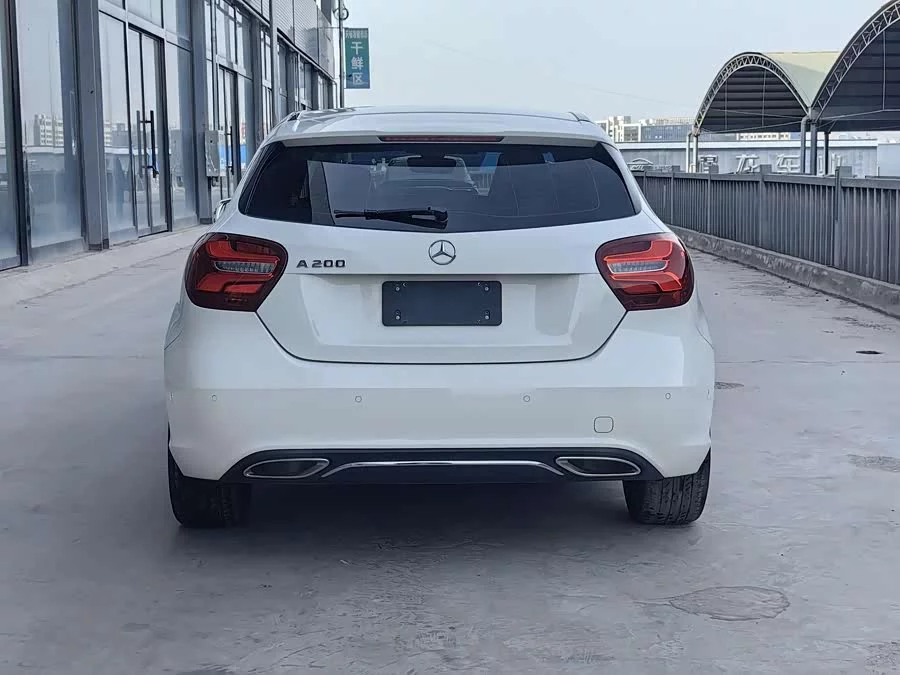 Mercedes-Benz Grade A