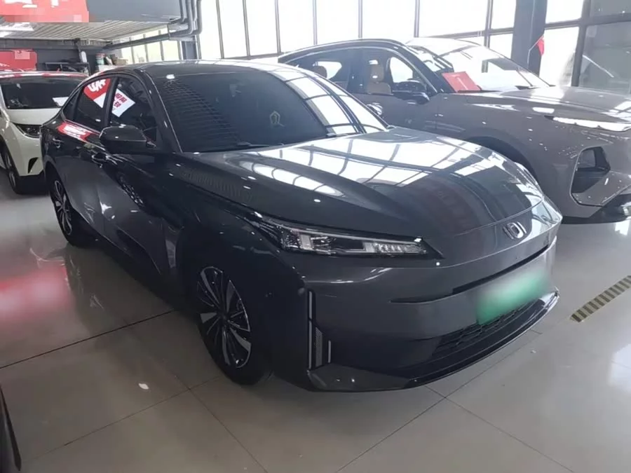 Changan A05
