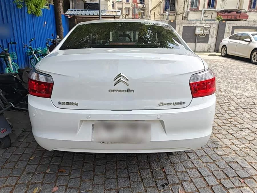 Citroën Elysee