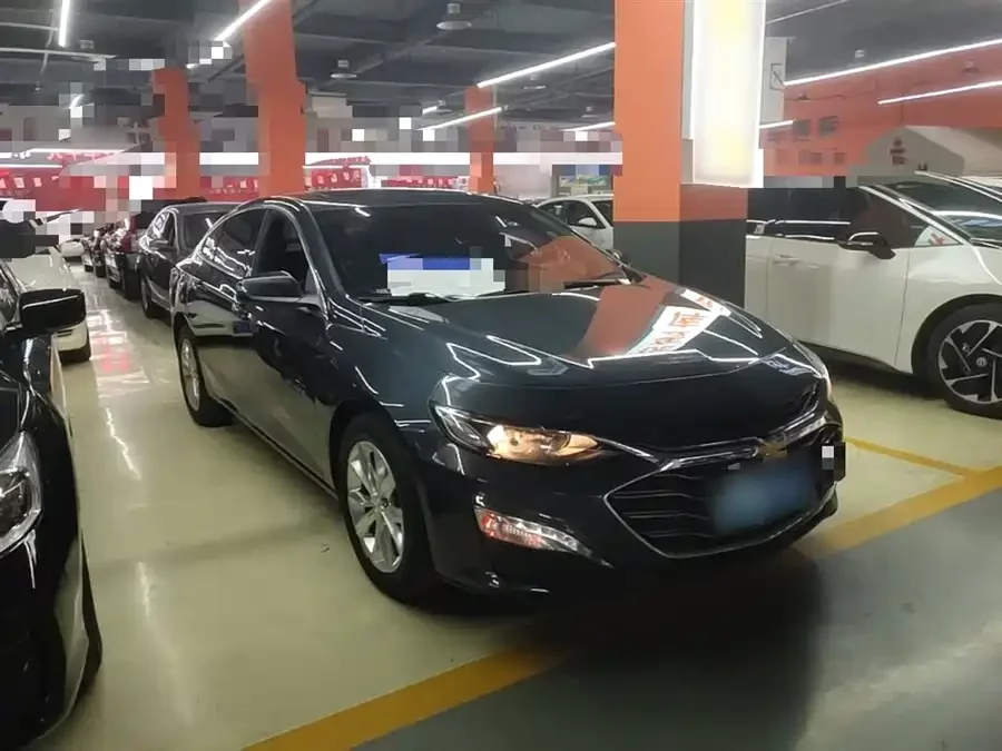 Chevrolet Malibu XL