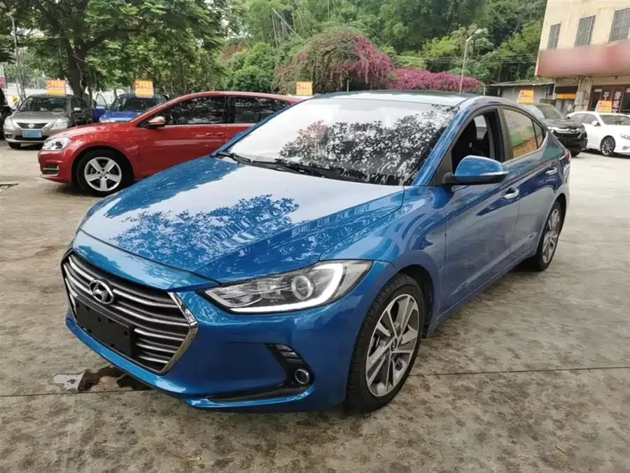 Hyundai elantra