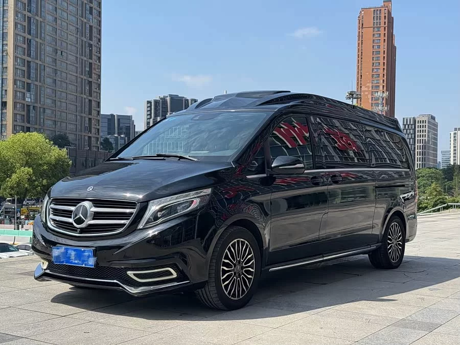 Mercedes Benz Class V