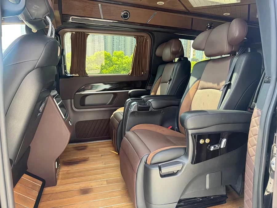 Mercedes Benz Class V