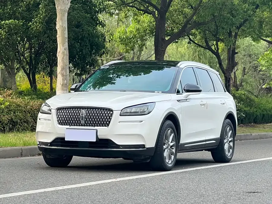 Lincoln Adventurer