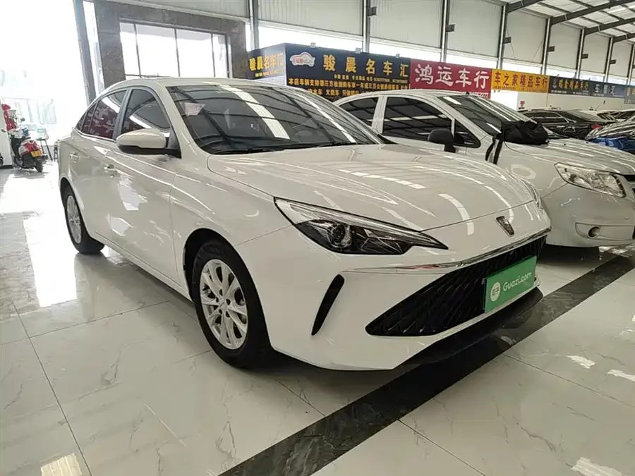 Roewe i5