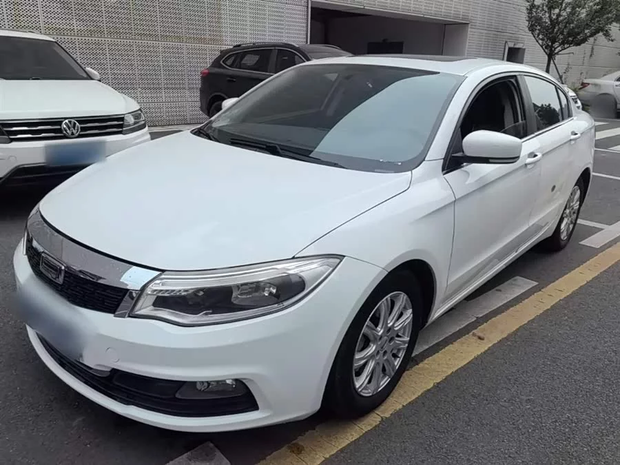 Qoros 3