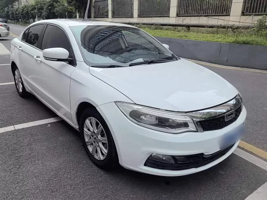 Qoros 3