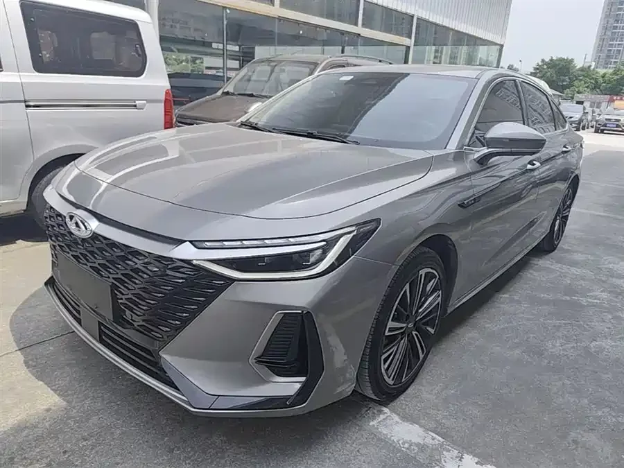 Chery Arrizo 8