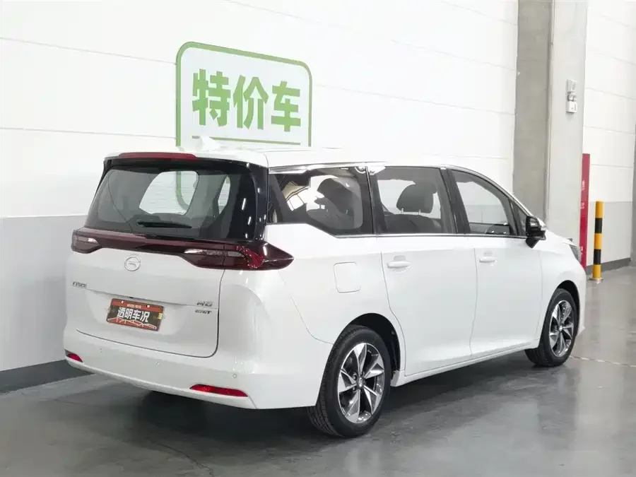 GAC Trumpchi M6