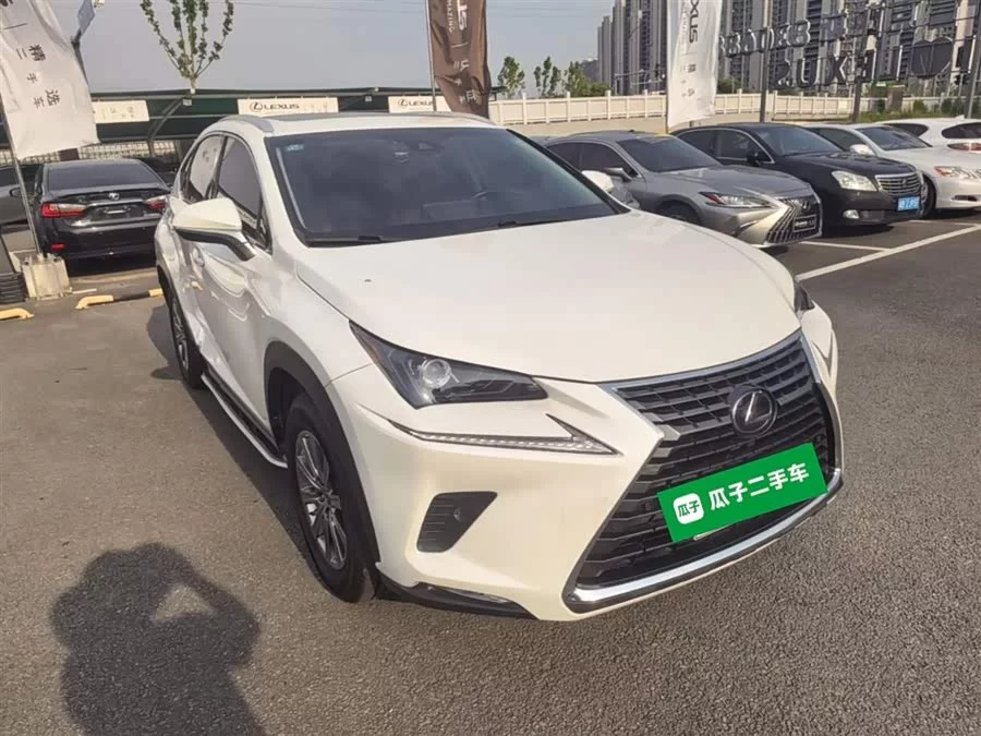 Lexus NX