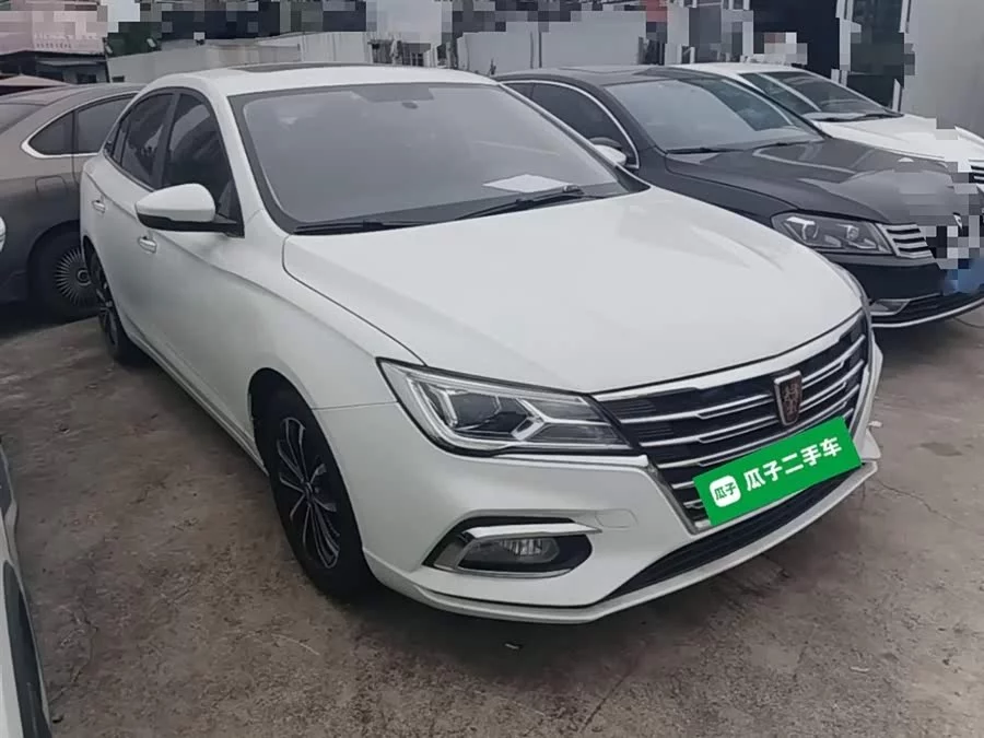 Roewe i5