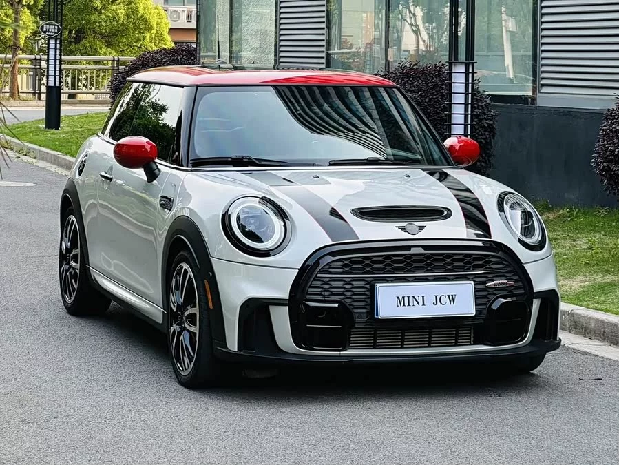 MINI JCW