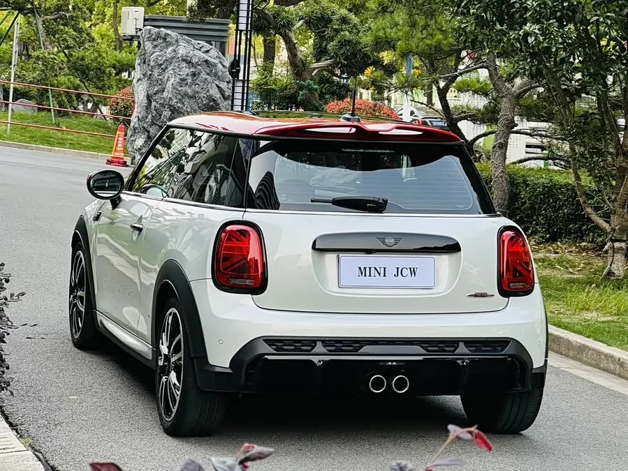 MINI JCW