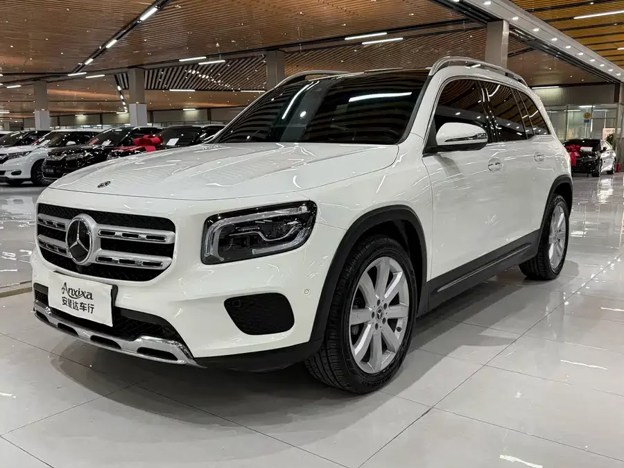 Mercedes Benz GLB