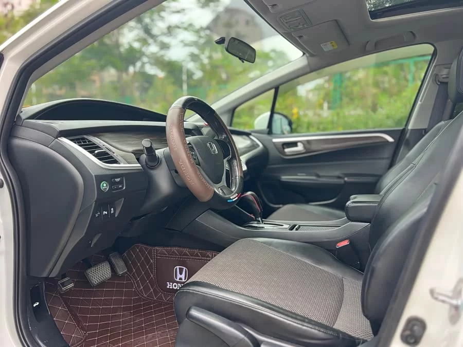 Honda Jade