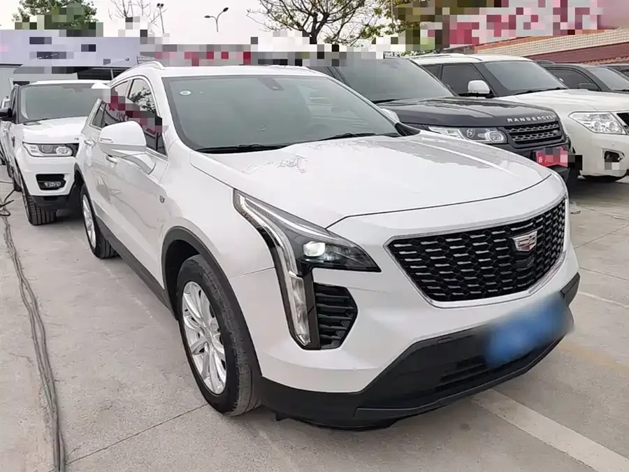 Cadillac XT4