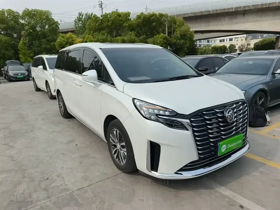 Buick GL8