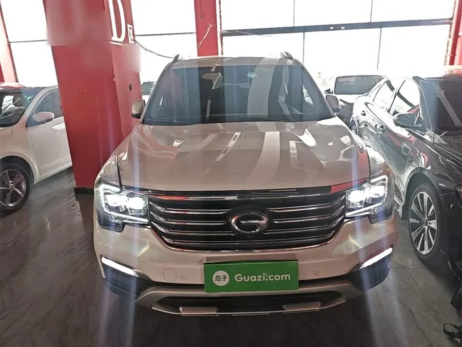 GAC Trumpchi GS8