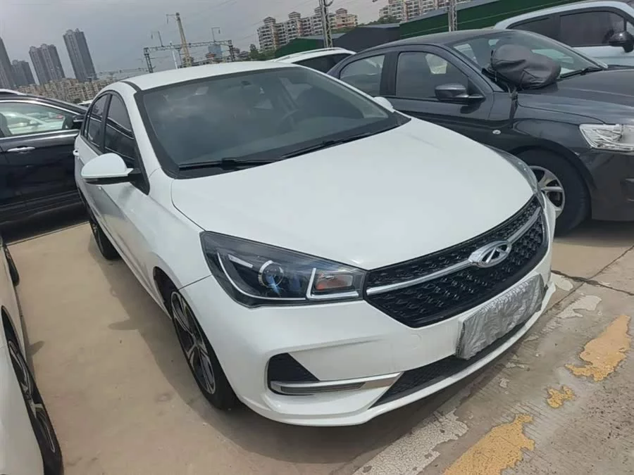 Chery Arrizo 5