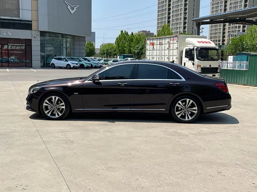 Mercedes Benz S class