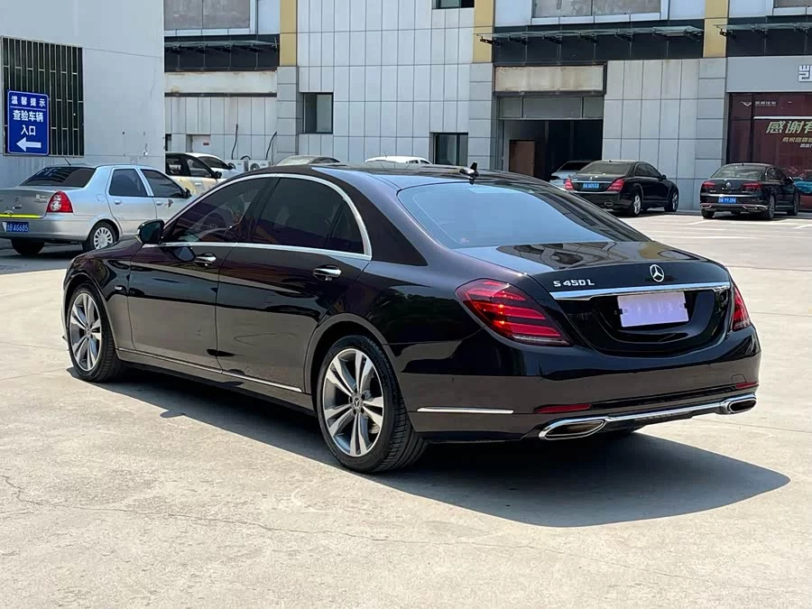 Mercedes Benz S class