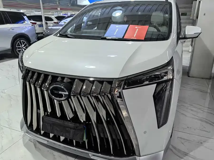 GAC Trumpchi M8